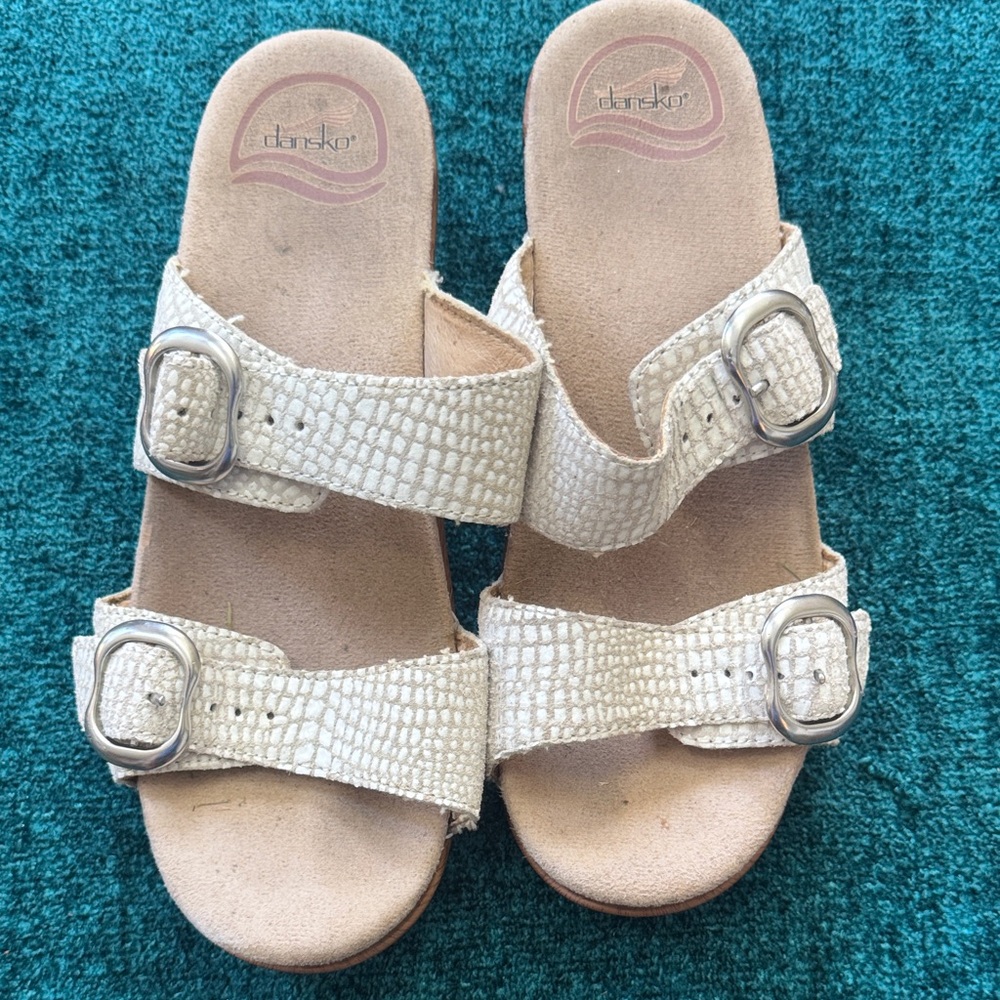 Dansko Women’s Leather White Cream Clog Slip On Sandals